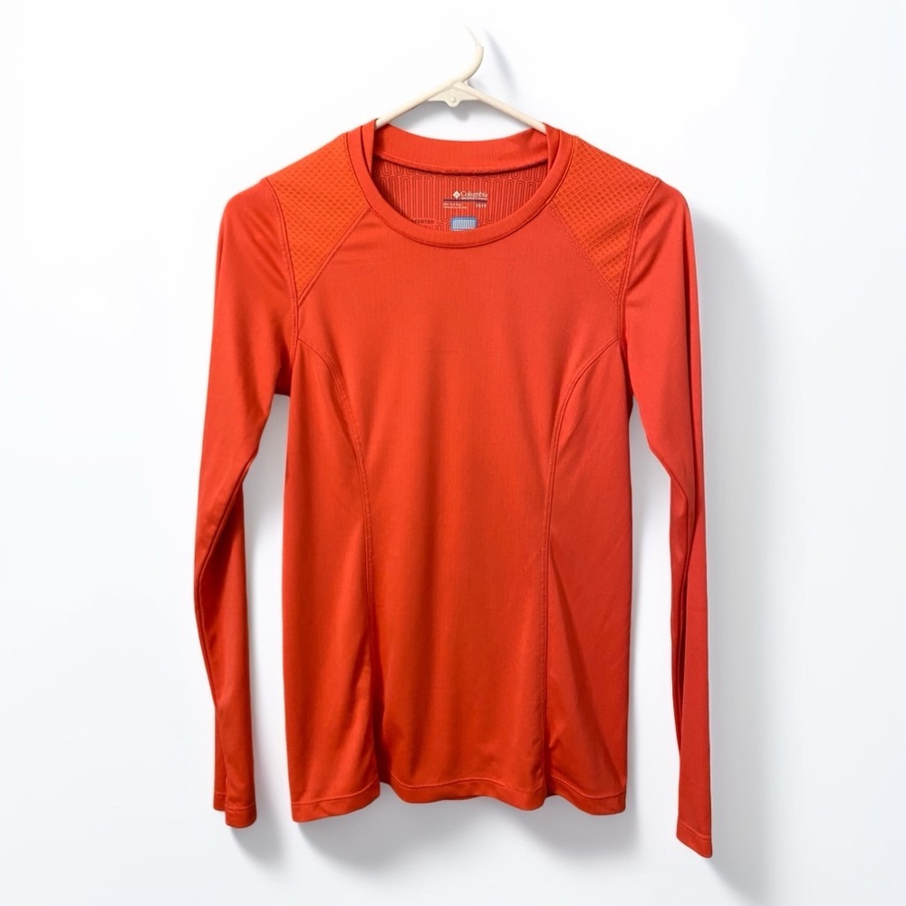 Columbia bright pink long sleeve shirt